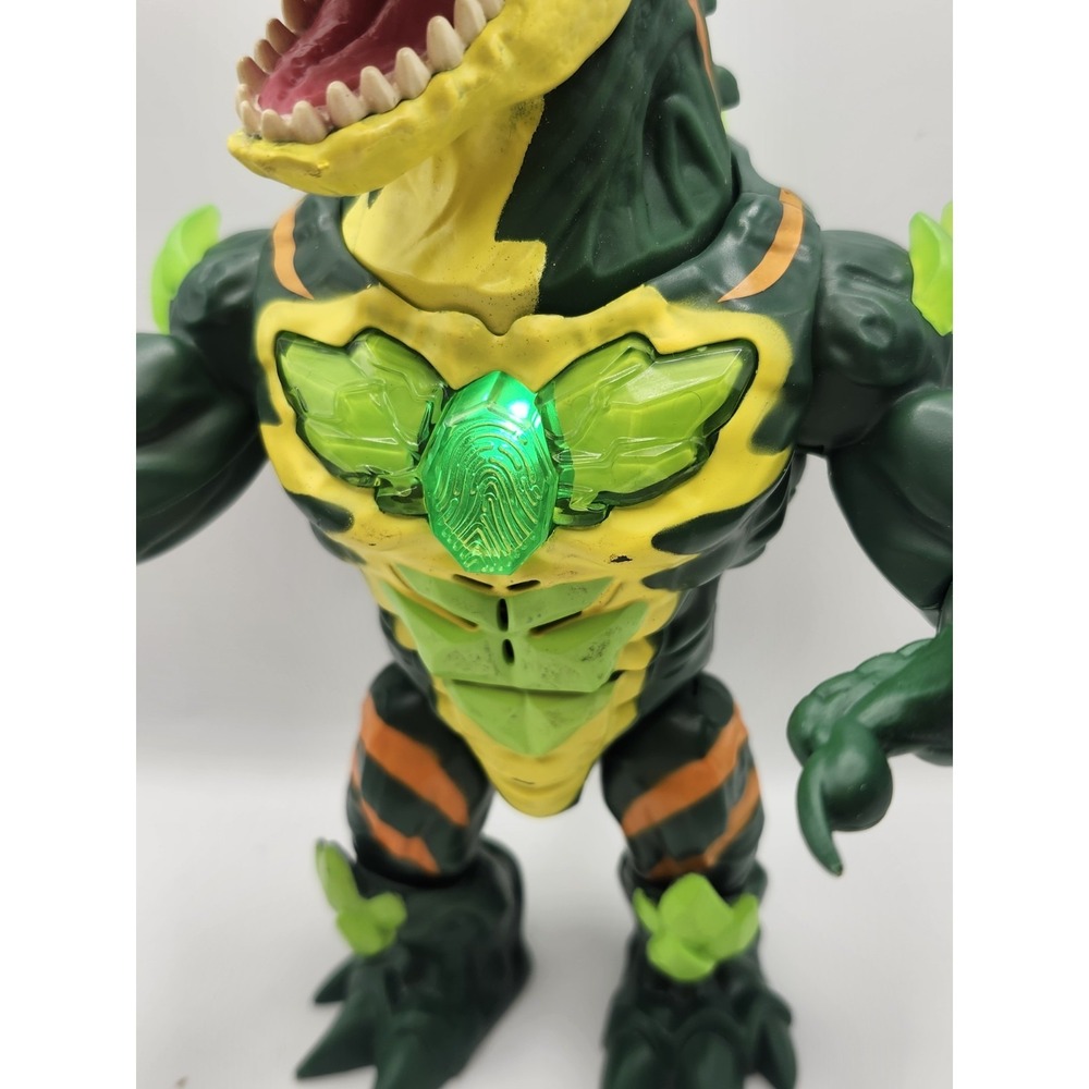Beast Lab Dino Creator Raging Raptor 8' Figure. RARE HTF Lights and Sound Tested - Picture 6 of 7